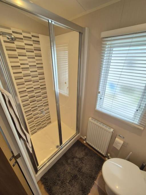 Amazing 2Bedroom Caravan In Lincoln, Tattershall Esterno foto